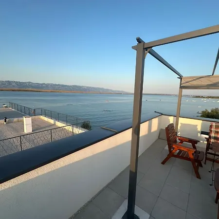 Apartmán Aparrtment With Rooftop Terrace With Sea View Vir