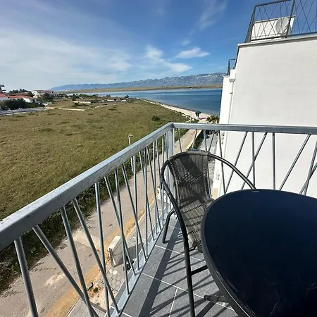 Apartmán Aparrtment With Rooftop Terrace With Sea View