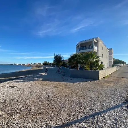Aparrtment With Rooftop Terrace With Sea View * Vir